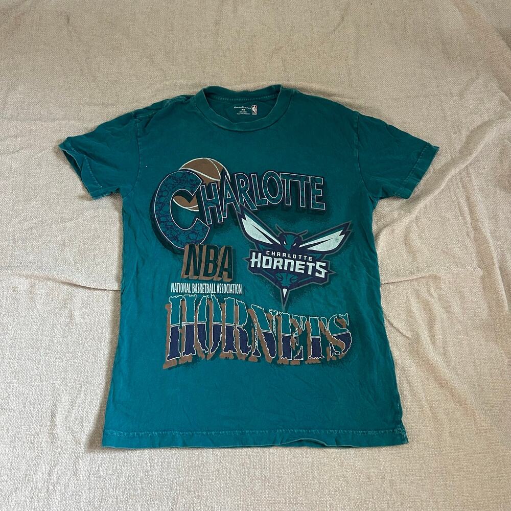 teal abercrombie and fitch nba charlotte hornets t-shirt